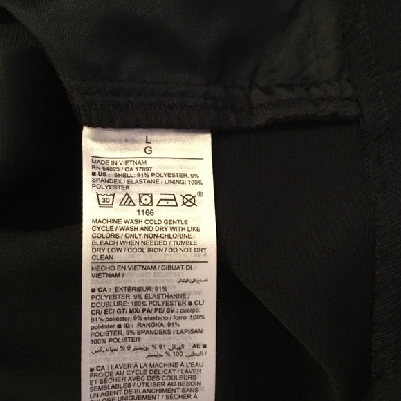Old Navy Women's Black Blazer - Picture 4 of 4